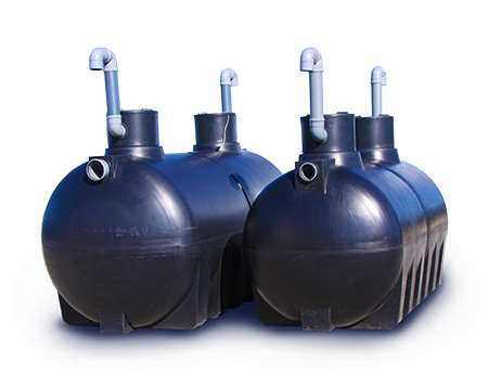 Grease separators for domestic or industrial use