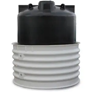 Retaining tanks