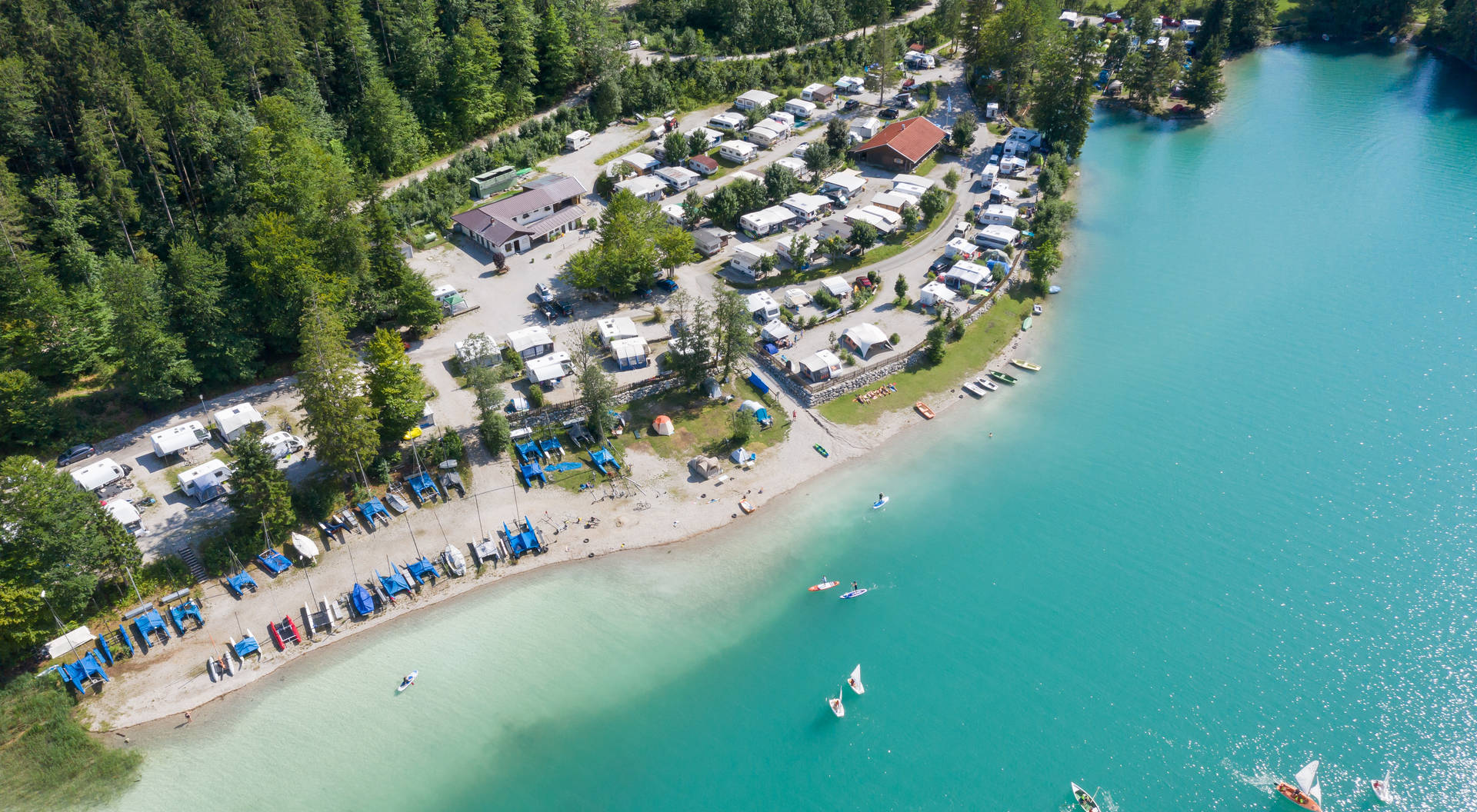 Camping bord de lac