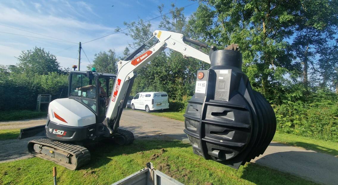Rewatec Solido Smart sewage treatment plant installation in the UK.