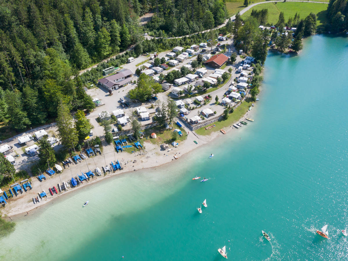 Camping bord de lac