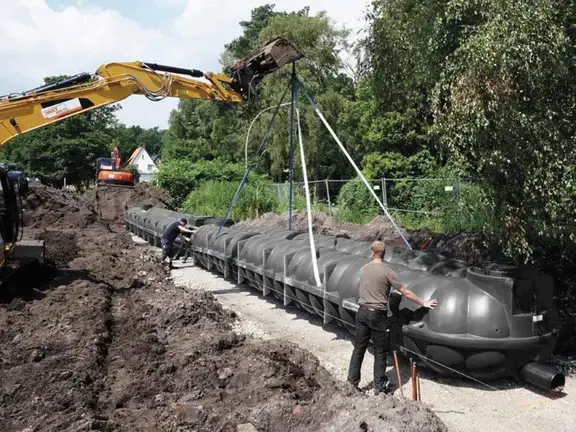 Einbau gekoppelter Retentionstanks